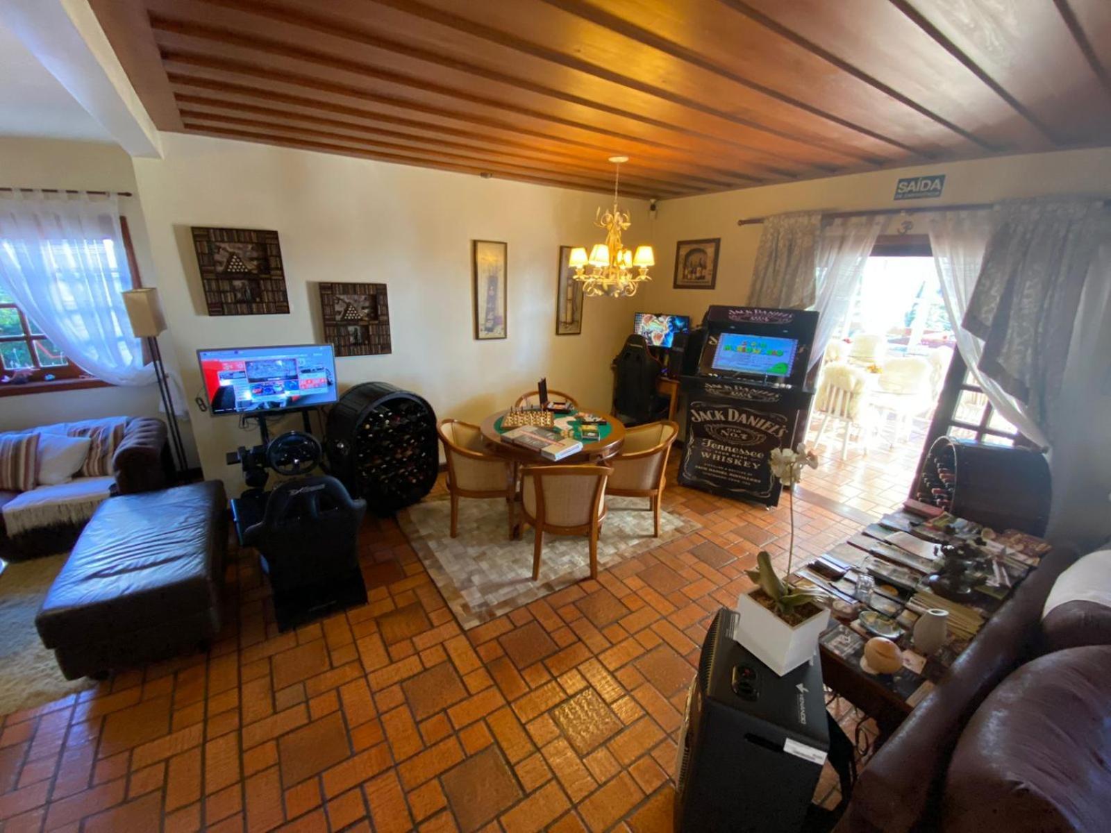 Pousada Chateau Colinas Campos do Jordao Dış mekan fotoğraf